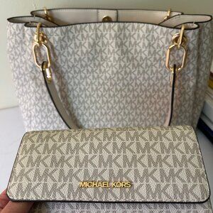 Michael Kors Trisha Purse + Jet Set Travel Trifold Wallet